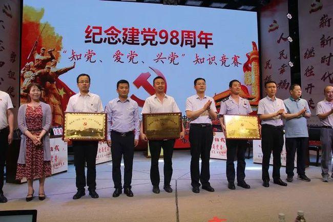 和男朋友真爱过，分手后还可以做朋友吗？游戏画面